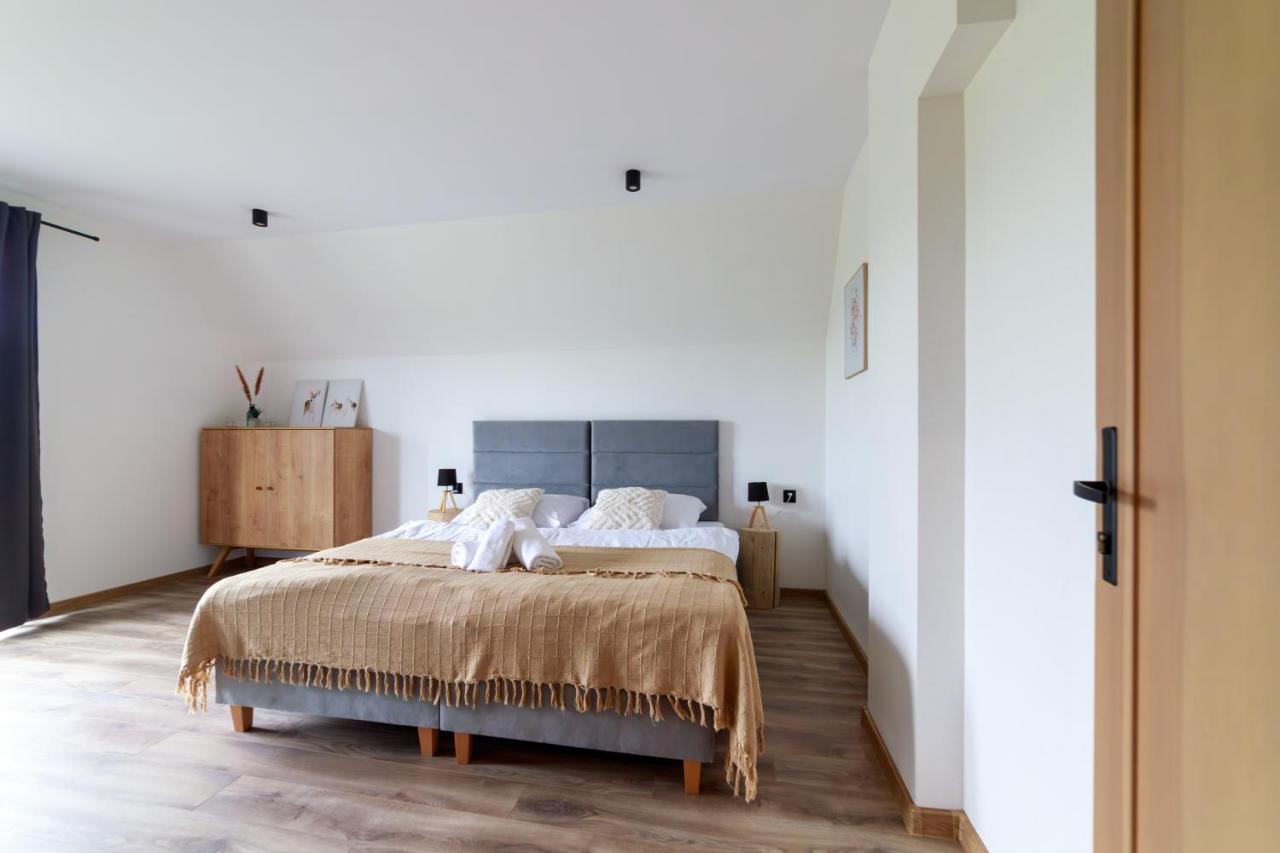 Hill House Apartamenty Bialka Tatrzanska Bagian luar foto