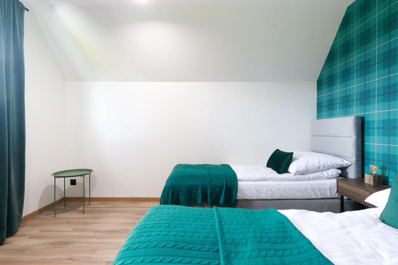 Hill House Apartamenty Bialka Tatrzanska Bagian luar foto